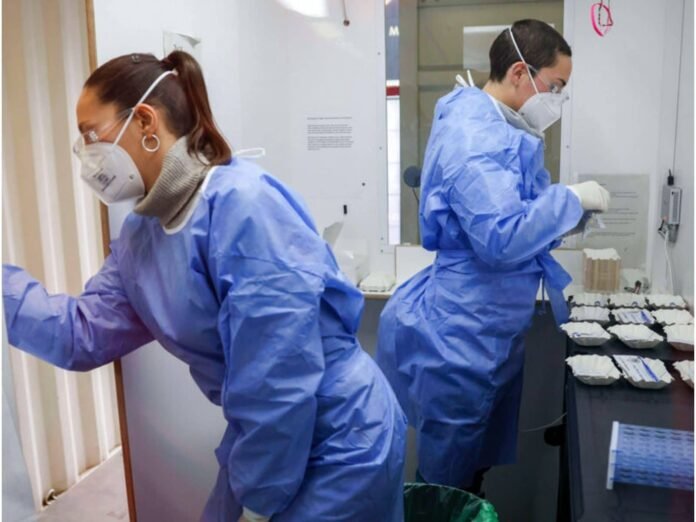 virus-outbreak-16442021064x3