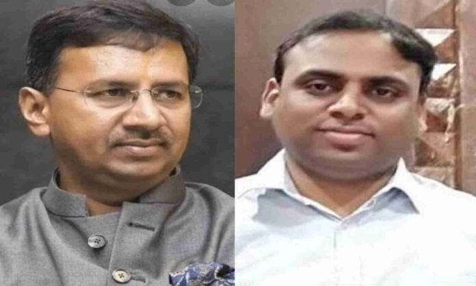 1600x960_602131-collector-min