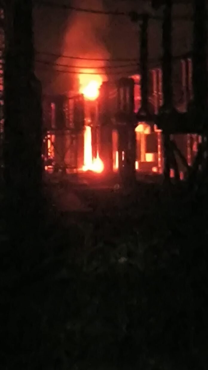 WhatsApp Image 2025-04-21 at 21.18.04