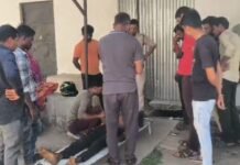 अलग-अलग सड़क दुर्घटना में दो लोगों की मौत