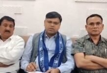 सरदार पटेल मल्टीस्पेशलिस्ट हॉस्पीटल के खिलाफ बसपा ने खोला मोर्चा
