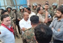 गर्रा में नवरात्रि पर प्रतिमा स्थापना को लेकर विवाद,