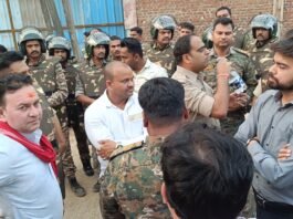 गर्रा में नवरात्रि पर प्रतिमा स्थापना को लेकर विवाद,