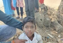 सडक़ हादसे ने बुझाया घर का इकलौता चिराग, दूध वाहन की टक्कर से युवक की मौत, बालक गंभीर