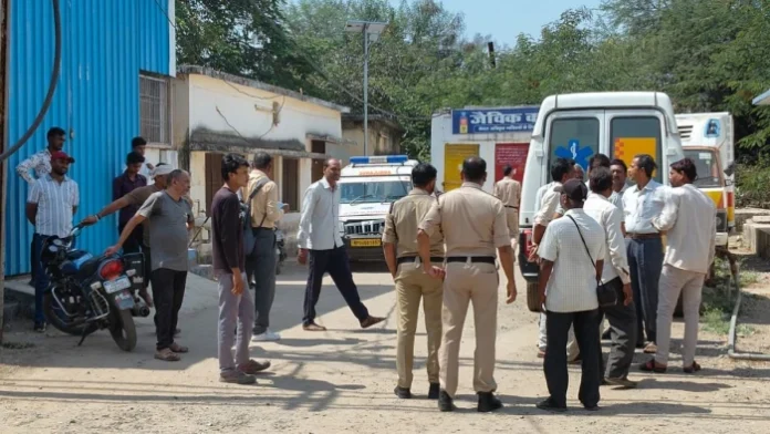 14_04_2026-narsinghpur_hospital_case_m