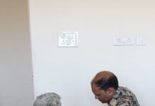 बेटे-बहू की प्रताड़ना से वृद्ध पिता बेघर, पुलिस ने दर्ज की एफआईआर — समाज को झकझोरने वाला मामला