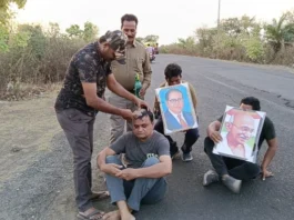सीहोर में 30 करोड़ की सड़क उखड़ी, कांग्रेस नेता ने रोड पर बैठकर कराया मुंडन
