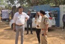 भांजे के लिए कपड़े खरीदने जा रहे मामा-मामी की दर्दनाक मौत, मासूम भांजा गंभीर रूप से घायल