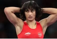 विनेश फोगाट को ट्रायल में एंट्री पर घमासान, दिल्ली हाईकोर्ट के फैसले को WFI ने सुप्रीम कोर्ट में दी चुनौती