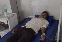 कार ऑटो को ठोस मारकर फरार: ऑटो चालक घायल
