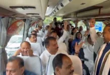 दिल्ली में हाई-वोल्टेज ड्रामा: MP के कांग्रेस विधायकों को पुलिस ने हिरासत में लिया, बैरिकेड लांघने की कर रहे थे कोशिश