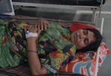 रामपायली थाना क्षेत्र में खेत की बाड़ी तोड़ने के विवाद में आंगनवाड़ी कार्यकर्ता से मारपीट