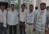 सोलर पम्प लगाने के नाम पर कई किसानो से की गई ठगी,किसानों ने कलेक्ट्रेट में सौपा ज्ञापन