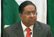 पाकिस्तान अपने गिरेबान में झांके…’ कराची हमले को लेकर पाक की पैंतरेबाजी पर भारत ने दिया करारा जवाब