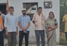 सडक़ बत्ती से लेकर स्कूल गेट निर्माण तक में डाका, कार्यवाही के बजाय सरपंच, सचिव को बचा रहा प्रशासन, उपसरपंच ने दी भूख हड़ताल की चेतावनी