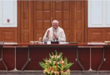 PM मोदी ने आर्थिक सलाहकार परिषद के साथ की बैठक; वैश्विक संकट के बीच आर्थिक वृद्धि को रफ्तार देने का दिया मंत्र
