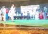 कलाकारों के मंच पर बालाघाट विधायक ने दी फिल्मी गीत की प्रस्तुति