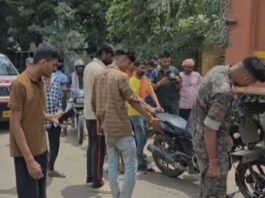 वारासिवनी रामपायली मार्ग पर भीषण सडक़ हादसा