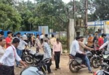 सूने घर में १२ वीं के छात्र ने लगाई फांसी पुलिस जांच में जुटी