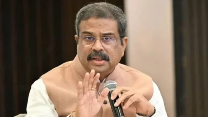 25_07_2026-dharmendra_pradhan_resigns_2026725_14378_m