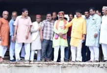 भोपाल में 100 साल पुराने कमाली माता मंदिर पर मचा बवाल; रातों-रात मूर्तियां हटाने पर भड़के सांसद, कलेक्टर ने बनाई जांच समिति