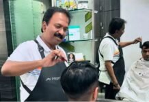 सैलून से रोल्स-रॉयस तक! मिलिए देश के सबसे अमीर नाई रमेश बाबू से, जिनकी मेहनत और विजन की दुनिया है दीवानी