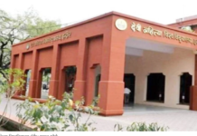 DAVV Indore: कश्मीरी और विदेशी विद्यार्थियों का देना होगा डाटा, 30 अगस्त रखी डेडलाइन