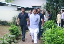 24 बच्चों की मौत के बाद स्वास्थ्य विभाग में बड़ी कार्रवाई, टीकाकरण और मलेरिया अधिकारियों पर गिरी गाज,