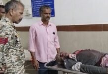ससुर दामाद मोटरसाइकिल सहित पुल से नाले में गिरे:ससुर की मौत