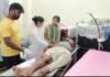 कंचनपुर के पास पिकअप और बाइक की सीधी भिड़ंत, रेलवे गेटकीपर गंभीर रूप से घायल