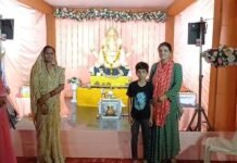 लंबोदर महाराज का सजा दरबार, भक्तिभाव से हो रही आराधना