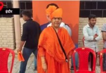 गरबे से हर साल विधर्मियों के साथ साढ़े चार लाख लड़कियां भागतीं और बच्चा पैदा करतीं’, मुस्लिमों के प्रवेश पर पूर्व मंत्री उषा ठाकुर के तेवर