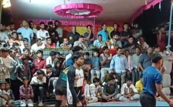 फाइनल कबड्डी प्रतियोगिता का खिताब कटंगटोला (टेकाड़ी ला.) की टीम ने जीता