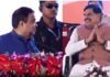 RTO अफसर गांधीवादी, नोट देखते ही फटाफट ठप्पे मार देते हैं, मंच से बोले नितिन गडकरी तो सीएम यादव भी नहीं रोक पाए हंसी