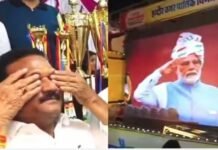 MP Politics: झांकी में पीएम मोदी की तस्वीर आते ही कांग्रेस नेता ने बंद कर ली आंखें, कैलाश विजयवर्गीय ने लिए मजे