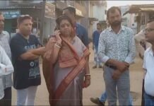 विधायक अनुभा मुंजारे ने हाईवे मार्ग का किया निरीक्षण, सडक़ की दुर्दशा पर अधिकारियों को लगाई फटकार