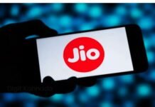Jio के सस्ते प्लान ने खत्म की महंगे रिचार्ज की टेंशन, एक सिम के खर्च में चलेंगे 4 मोबाइल नंबर