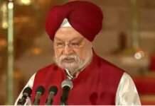 केंद्रीय मंत्री हरदीप सिंह पुरी के खिलाफ राज्यसभा चुनाव लड़ने की तैयारी में शिक्षक, खरीदा नामांकन फॉर्म