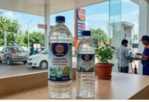 तेल के साथ अब पानी भी बेचेगा Indian Oil, Bisleri को मिलेगी टक्कर
