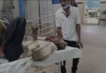 पीछे से आई तेज रफ्तार मोटरसाइकिल ने साइकिल को मारी टक्कर: साइकिल सवार