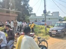 फांसी पर लटका मिला २२ वर्षीय युवक का शव पुलिस ने शुरू की जांच
