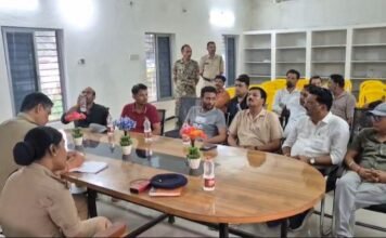 नवरात्र पर्व को लेकर शांति समिति की बैठक आयोजित, सुरक्षा और यातायात व्यवस्था पर हुई चर्चा