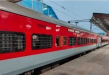रेलवे ने कैंसिल की ट्रेन तो क्या पूरा पैसा मिलेगा वापस? जानें किस-किस चीज के पैसे कट जाएंगे