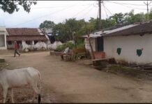 कामथी पंचायत में सामुदायिक भवन न होने से ग्रामीण परेशान