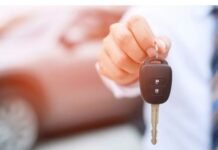 Festive Season में Car पर मिल रही है बड़ी छूट? इन स्मार्ट तरीकों से बचेंगे आपके हजारों रुपये