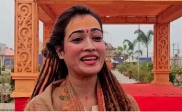 ‘भगवान राम को इंसाफ दिलाने का संकल्प ले लिया’, दिग्विजय सिंह की यात्रा पर हर्षा रिछारिया का तंज, जानें क्या कहा