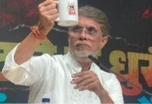 मोदी सरकार पर पवन खेड़ा का हमला, बोले- चीन के सामने बार-बार सरेंडर कर रहे प्रधानमंत्री