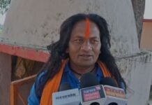 माता अन्नपूर्णा के दरबार में अजगर का डेरा, दर्शन को उमड़ी भीड़